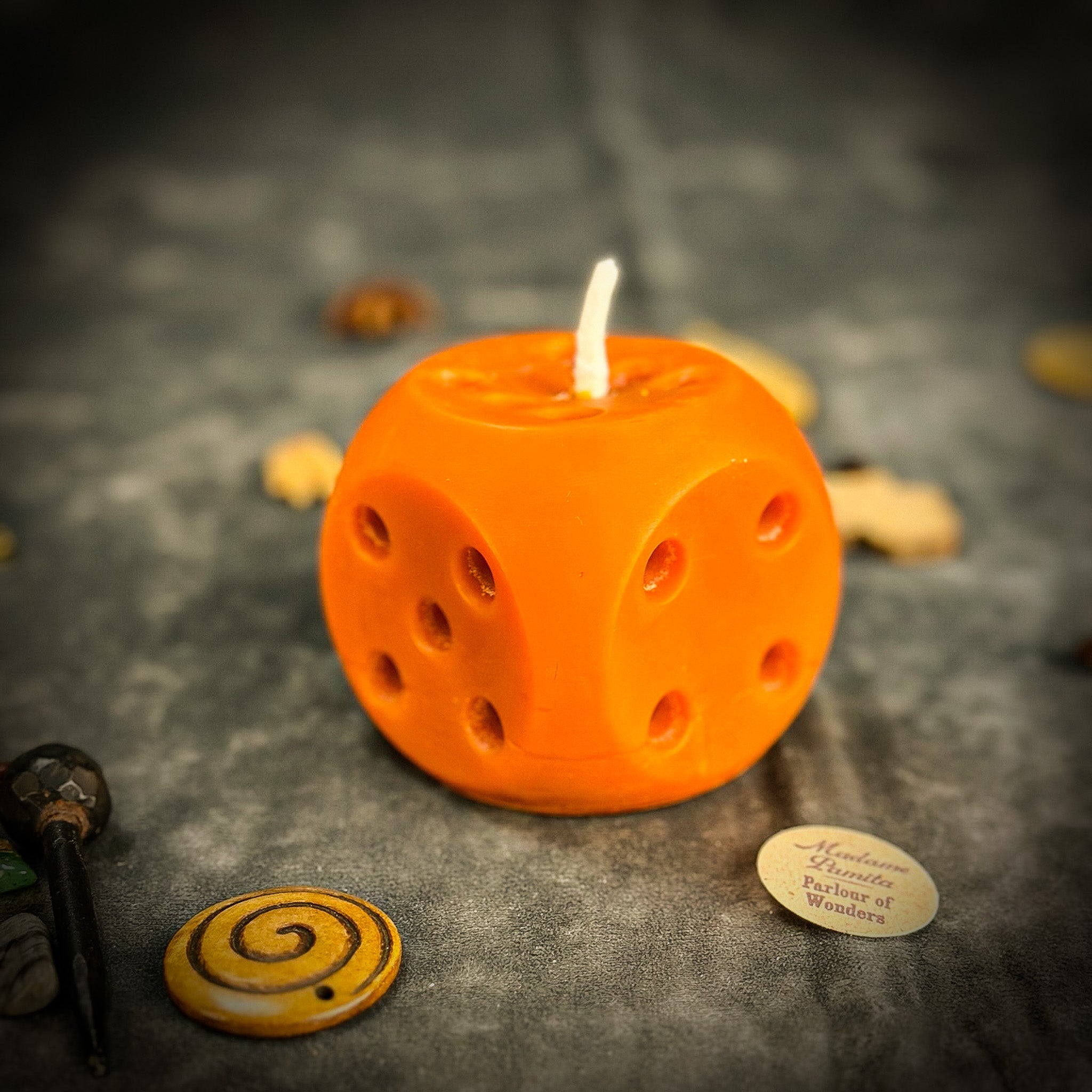 Beeswax Lucky Dice Spell Candle - Gambling Luck & Good Fortune