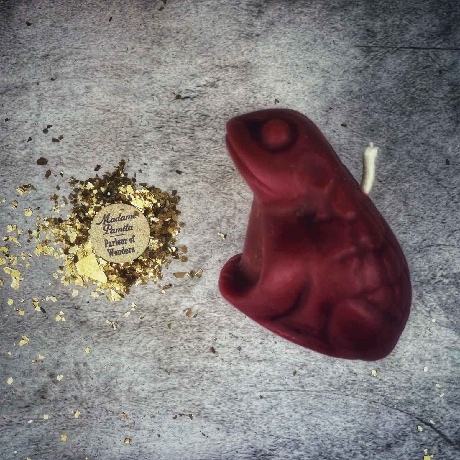 Beeswax Lucky Money Frog Spell Candle - Abundance & Prosperity Magic