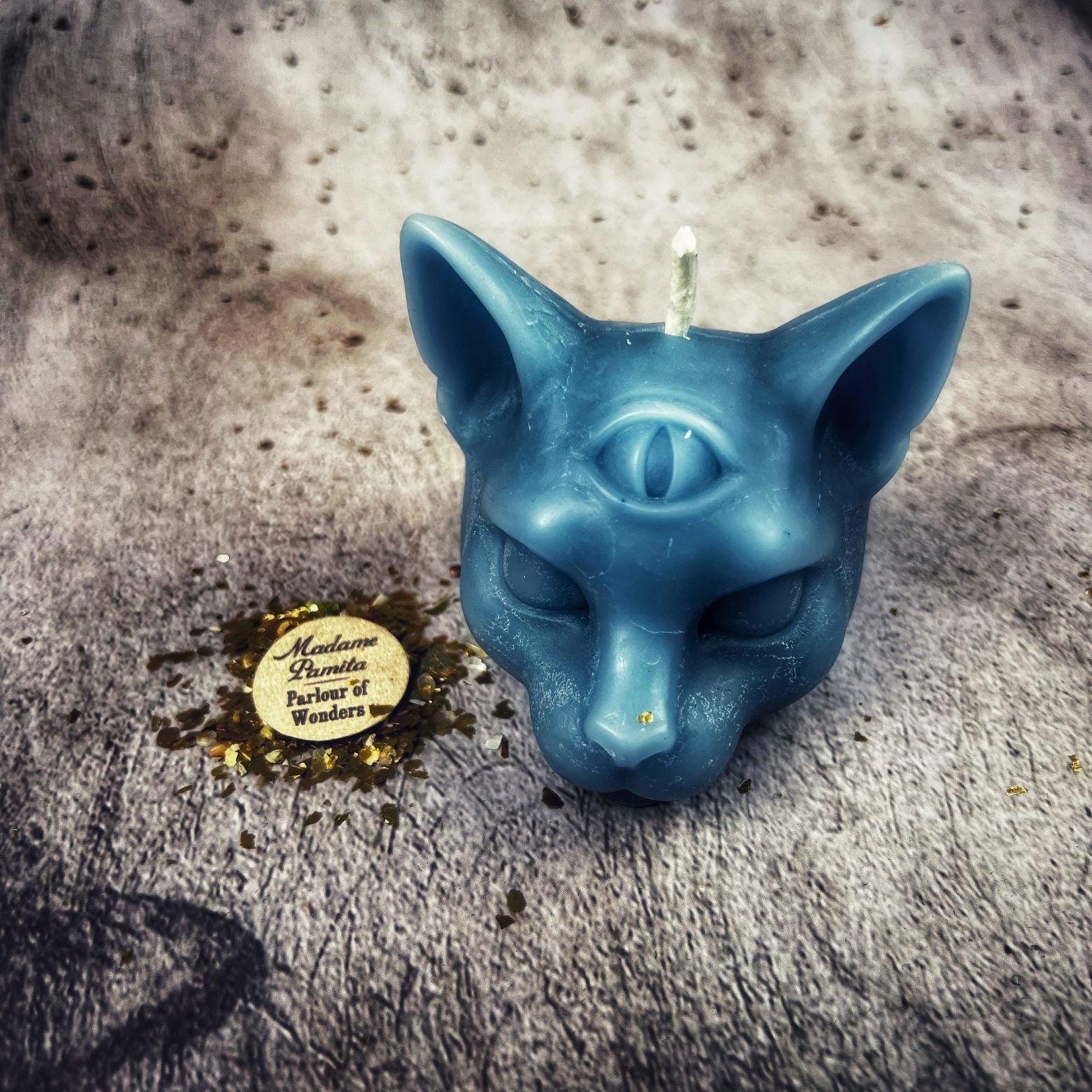 Beeswax Psychic Cat Spell Candle - Intuition & Clairvoyance Magic